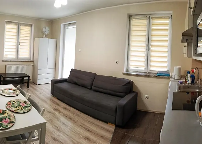 Апартаменты Jola *